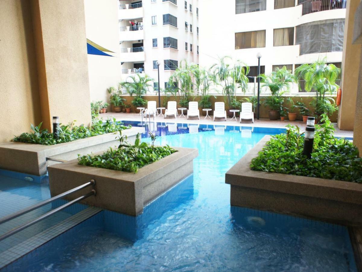 Hauzz Seri Bukit Ceylon Residence 쿠알라룸푸르 외부 사진
